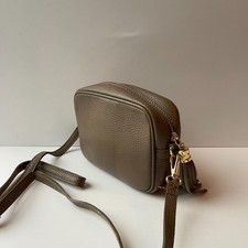 Borse in Pelle leather cross body bag VGC messenger shoulder taupe grey camera
