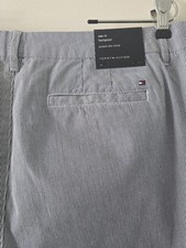 Tommy Hilfiger Chino Cropped Pants Hampton Stretch Slim Blue Pinstripe NWT Sz 12