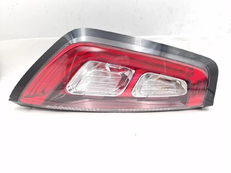 51927095 FANALE POSTERIORE SINISTRO FIAT PUNTO (51) 1.2 8V Ber. 5p/b/1242cc