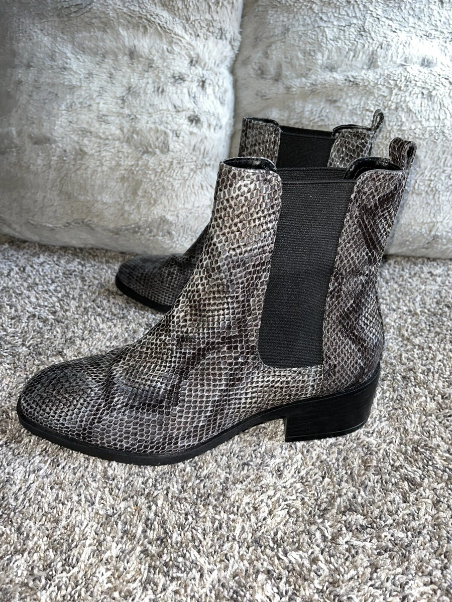 Kenneth cole salt chelsea boot top
