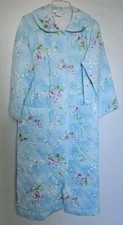 Leisure Life Quilted Long Robe House Coat Sz M Floral w/ 2 Pockets Vtg
