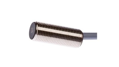 Induktiver Sensor M12x1 L: 30mm eingebaut Sn: 4mm IB12C345