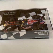 MINICHAMPS Scuderia Toro Rosso J Alguersuari Showcar 2011 1/43 Scale Model