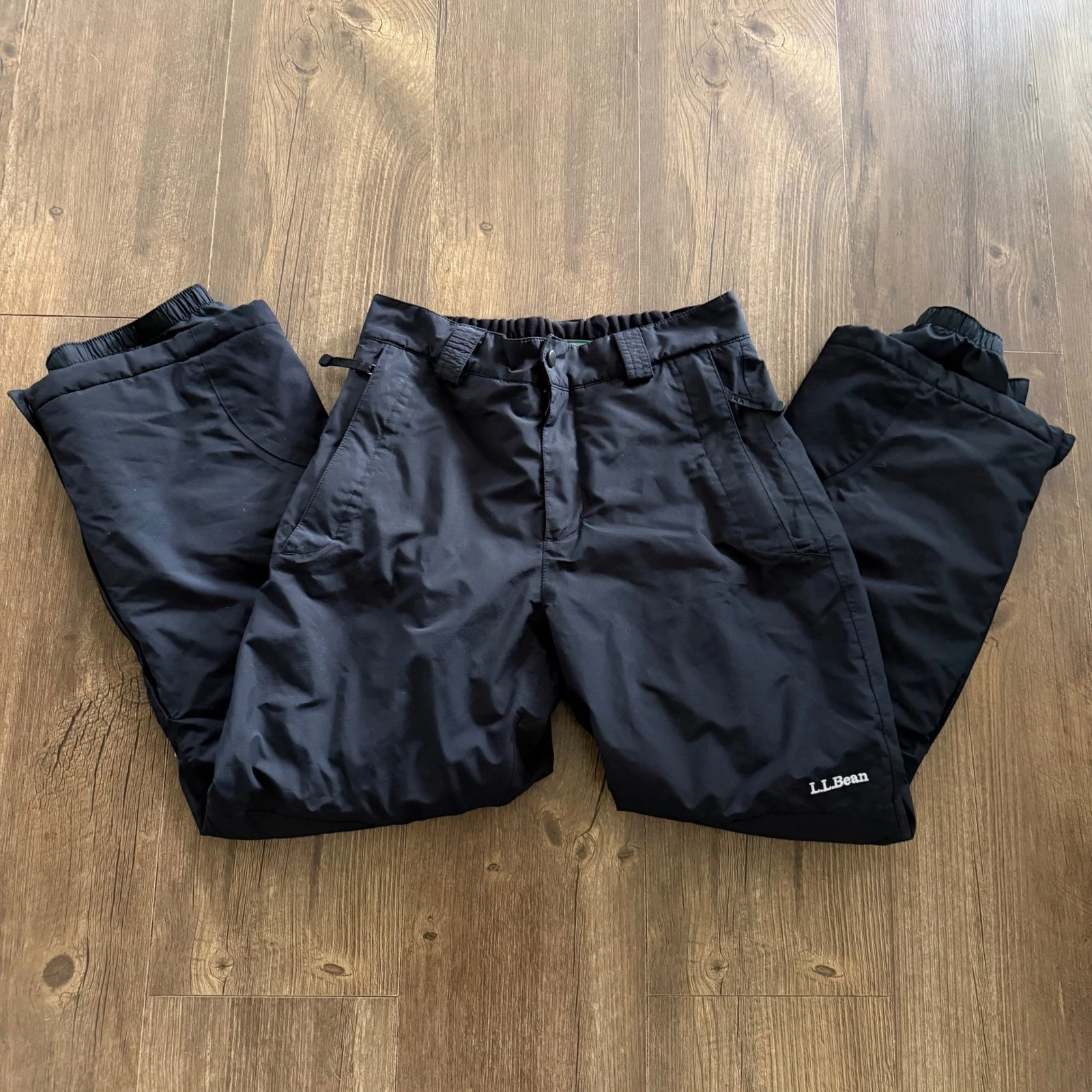LL Bean Black Snow Pants Insulated Winter Outdoor Snowboarding Skiing Mens Small
Opens in a new wind