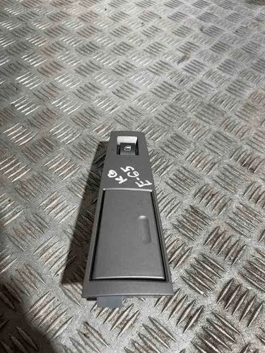 BMW 7 E65, E66, E67 Schalter für Fensterheber hinten links 8379597 32455026