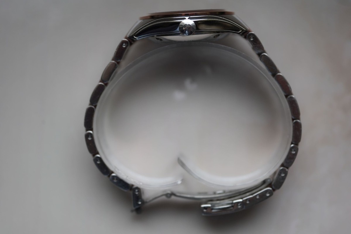 Rado Hyperchrome 580.0087.3 - Montre Femme Quartz - Cadran Noir - Acier/or - Avec Coffret