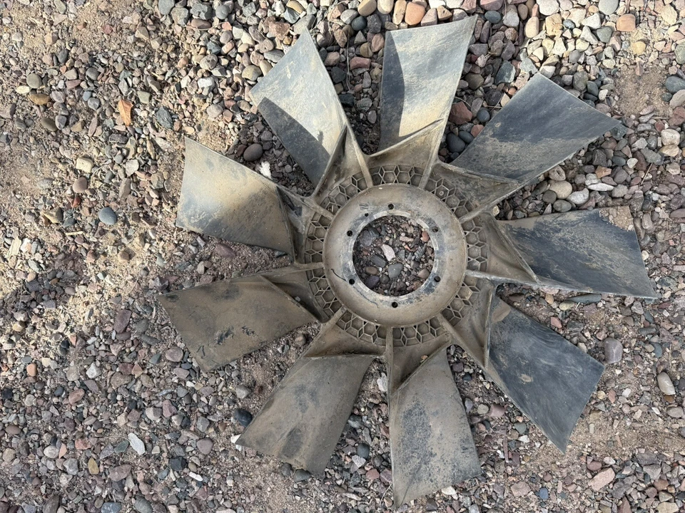 KENWORTH T270 CUMMINS ISB 6,7 L PACCAR PX6 PX7 CONJUNTO VENTILADOR REFRIGERACIÓN MOTOR OEM Foto 2 de 2