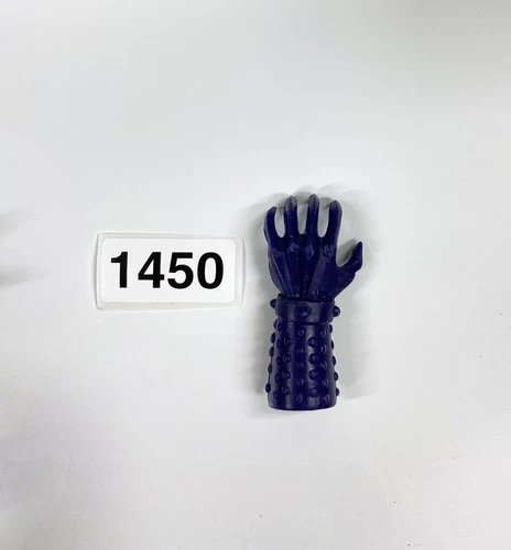 Vintage MOTU Mattel Heman 1985 Terror Claws Skeletor Left Claw hand Part