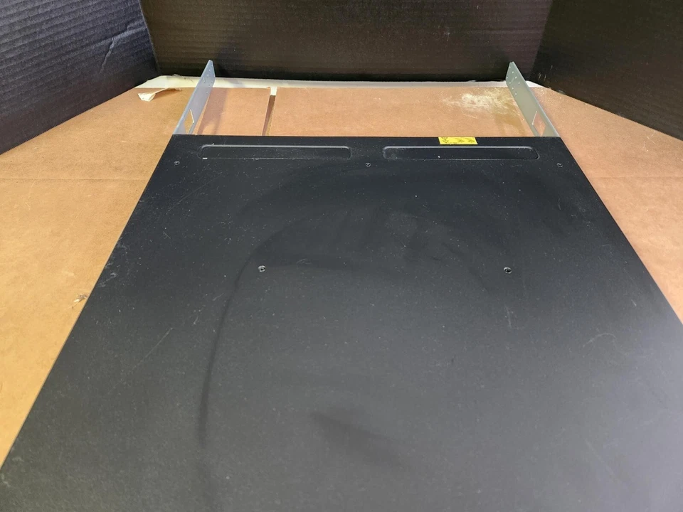 IBM Brocade SAN48B-5 2498-F48 48-Port 16GB FC switch 36 active Dual Power Rails - Image 2 of 4