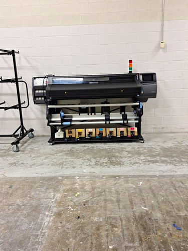 HP 570 Latex Wide/Large Format Printer - Metal Construction