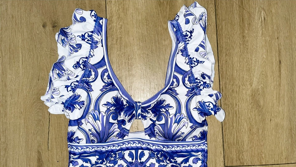 Zweiteiliges Strand Bade Set Badeanzug / Wickelrock Gr. XL 42/44 - Bild 3 von 4