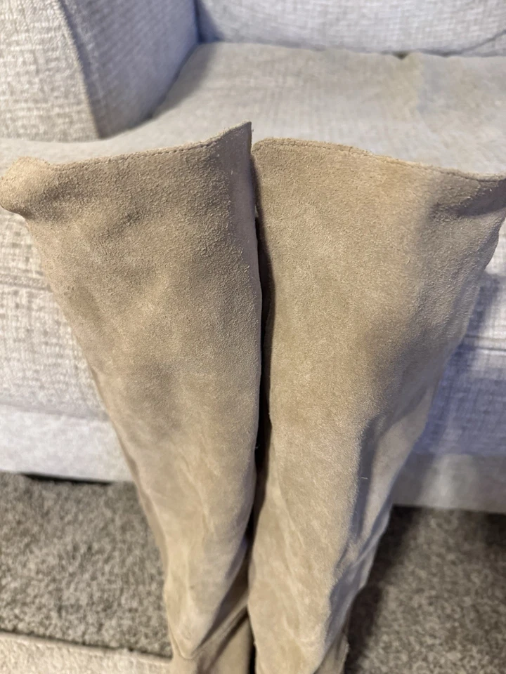 Botas por encima de la rodilla Lucky Brand Calypso para mujer gamuza halcón talla 8M, tostadas claras Foto 4 de 4