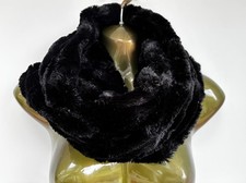 TK MAXX Black Faux Fur Soft Plush Infinity Scarf - Circumference 58cm Width 24cm