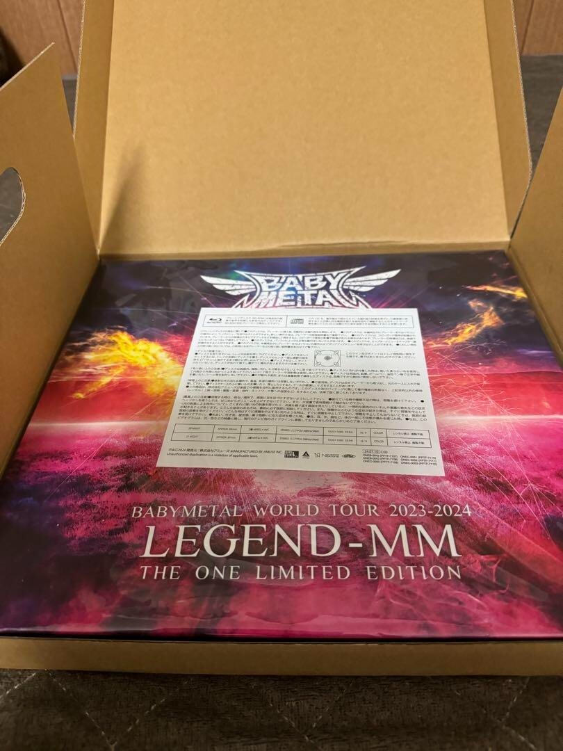 BABYMETAL WORLD TOUR 2023-2024 LEGEND MM THE ONE LIMITED Blu