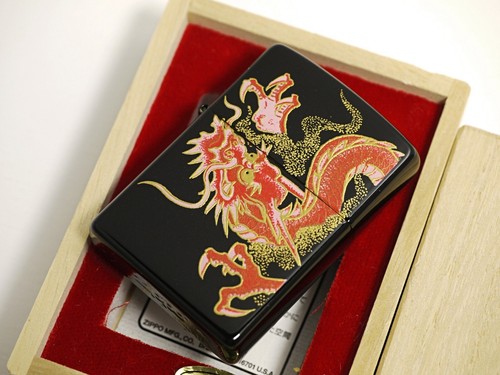 ZIPPO MAKI-E,RED DRAGON,REAL GOLD LEAF,HIGH QUALITY JAPAN 05393 - Picture 3 of 8