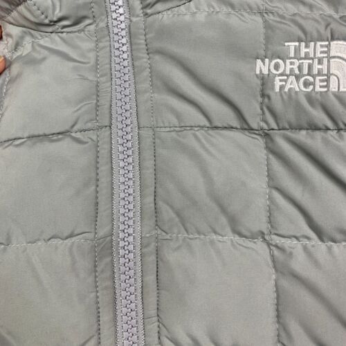 The North Face ThermoBall Jacket Kids Size 4T Reversible Print Hooded Full Zip - Picture 5 of 14