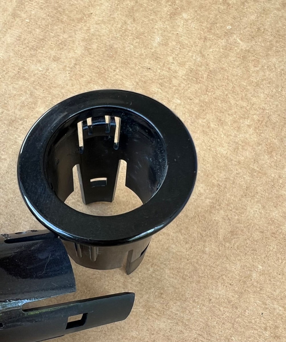 NEW OEM-28452ZK30A Parking Sensor Brancket Holder for 04-10