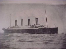 VINTAGE NEWSPAPER HEADLINES~SHIP DEPARTS SOUTHAMPTON TITANIC SUNK DISASTER  1912