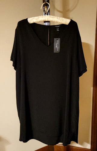 NEW LOOK Curves™ Women's 100% Polyester V-Neck Short Sleeve Top - Sz 20 - NWT