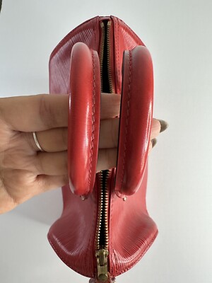 Authentic Louis Vuitton Epi Leather Speedy 25 in Red | eBay