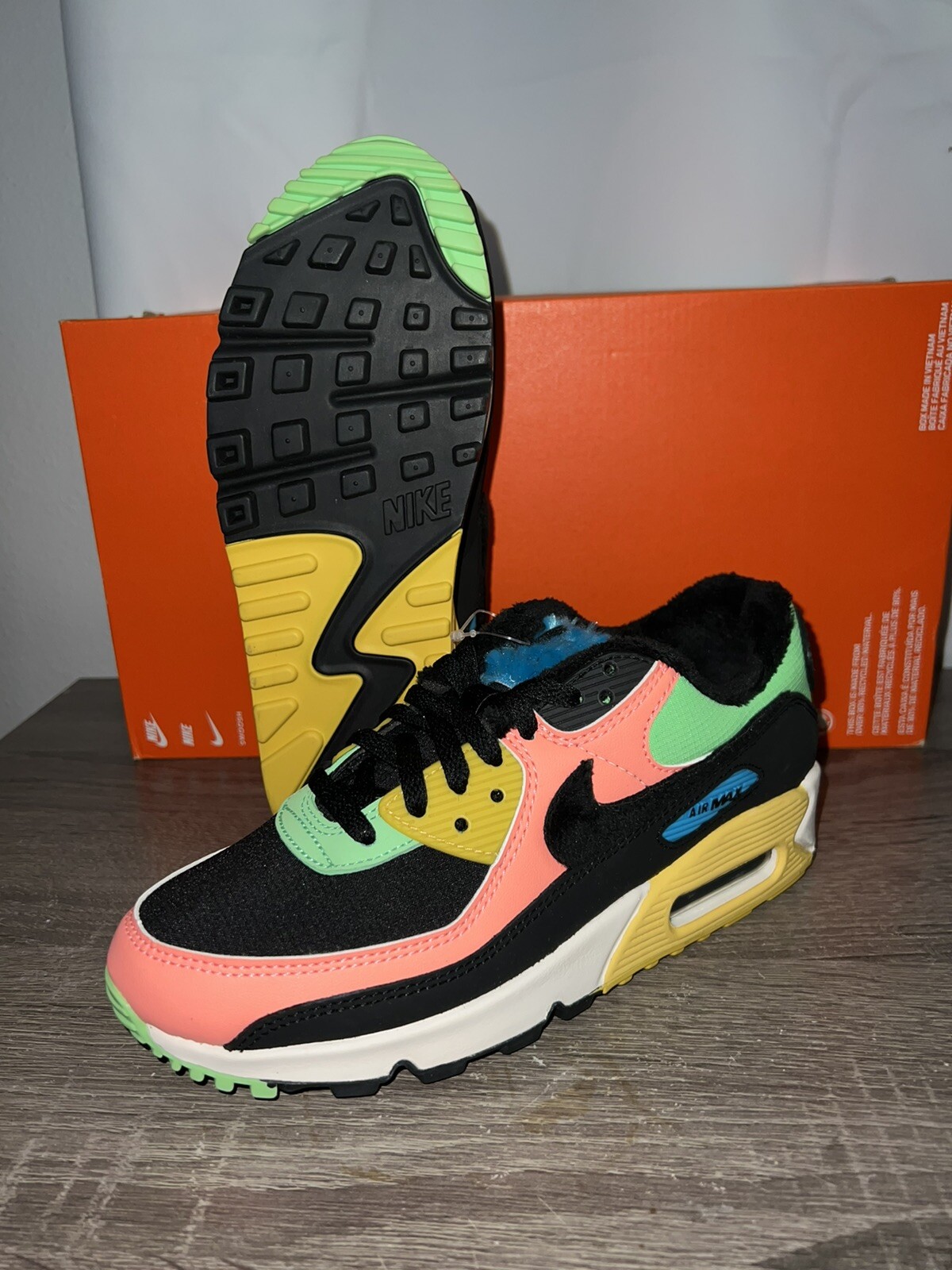 Size 7 - Nike Air Max 90 Atomic Pink/Laser Blue/Solar Flare/Black 2020 for  sale online | eBay