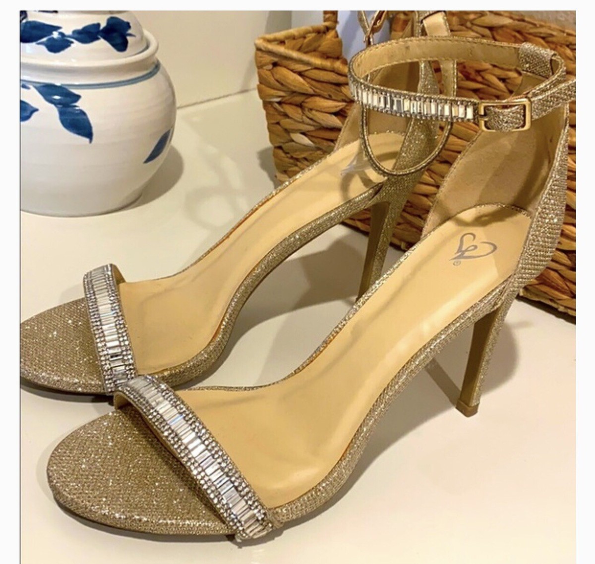 Diva Lounge Wild Diva Diamond Sandals Wild Diva Lounge Women's