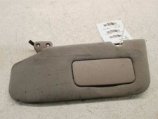 00-01 Nissan Altima Front Left Driver Sun Visor W/ Light OEM 964011Z000       