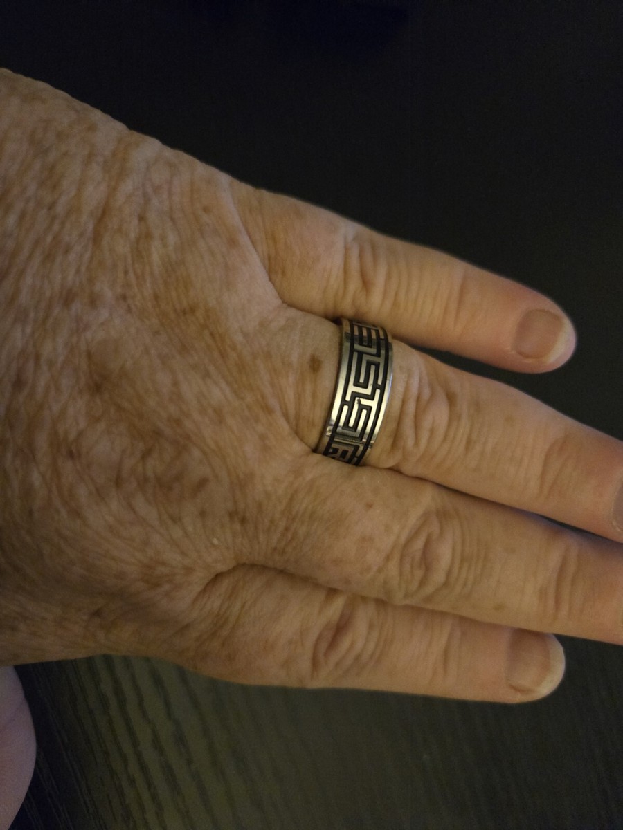 8MM Men's Stainless Steel Pattern Ring Size 10