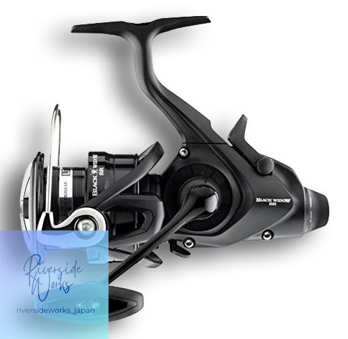 daiwa black widow casting reel 25A Carp Fishing anglers can easily control the line release during the fight Black Widow 25 A