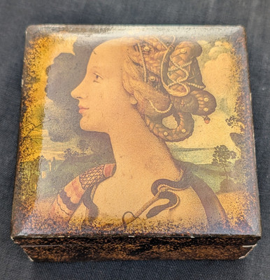 ANTIQUE PAPIER MACHE & WOODEN BOX LID SIMONETTA VESPUCCI SNAKE TWINED NECKLACE
