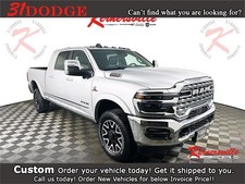2026 Ram 2500 Limited 14in 4WD 4dr short bed Pickup Truck Heated Seats