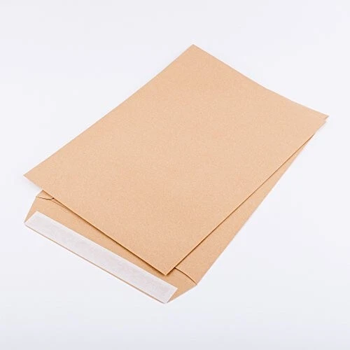 50 Versandtaschen B4 -ohne Fenster-haftklebend-120 g/m²