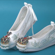 Women 4cm Heel Embroidered Floral Shoes Butterfly Tassel Beaded Wedding Party