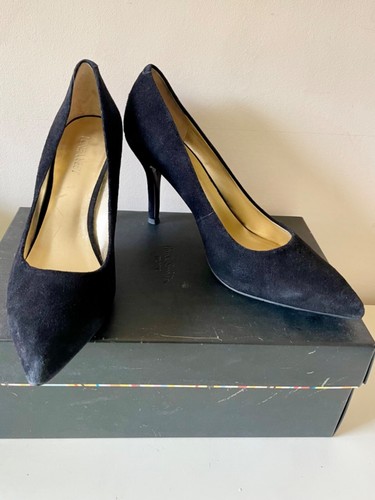 NINE WEST BLACK SUEDE HIGH HEELS SIZE 6.5/39.5 - Picture 1 of 4