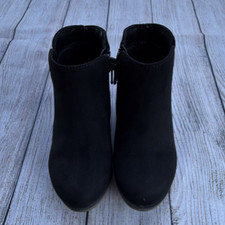 Cat  Jack Girls Black Ankle Bootie Zip Block Heel Round Toe Toddler Size 10
