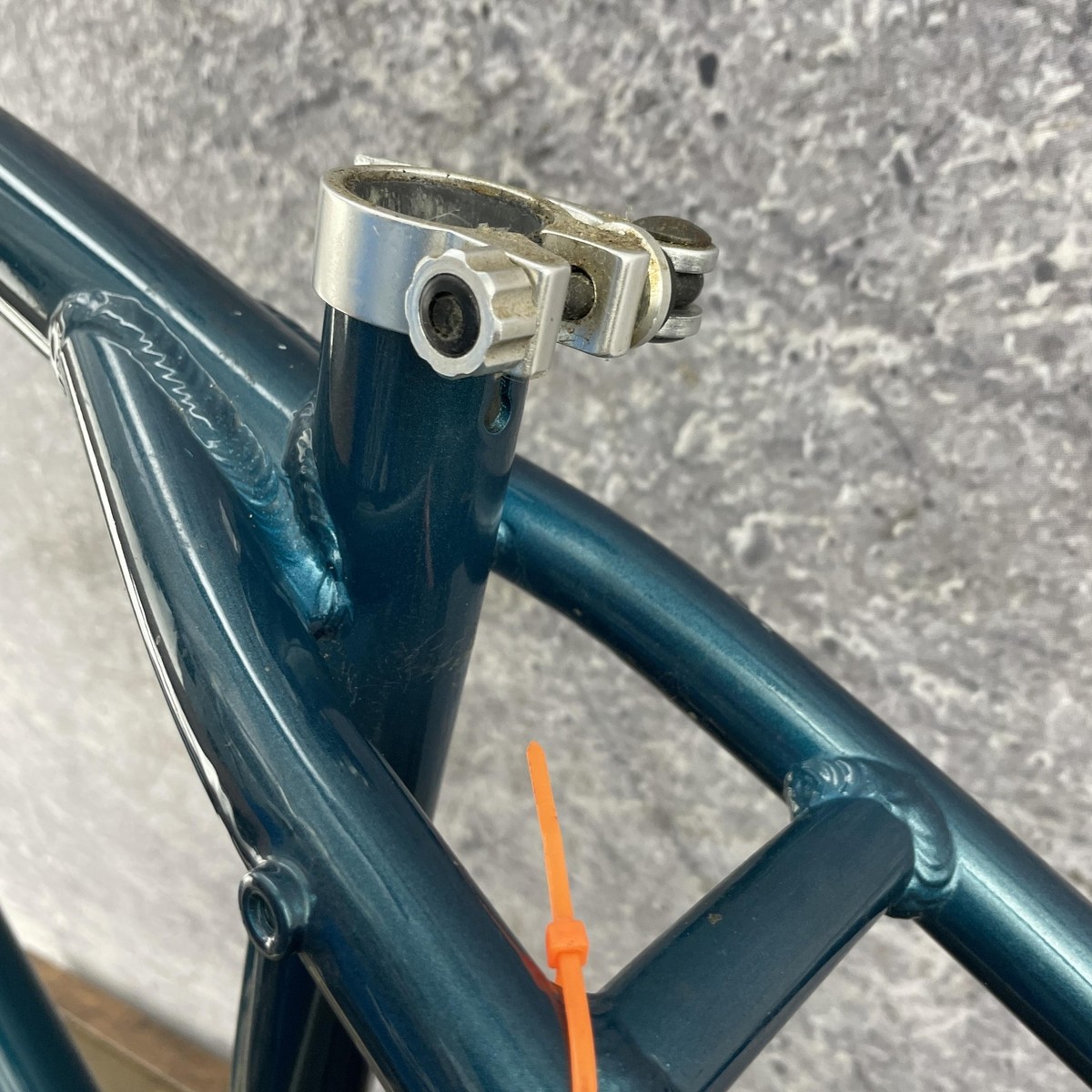 Vintage Univega Zig Zag Frame Small 16