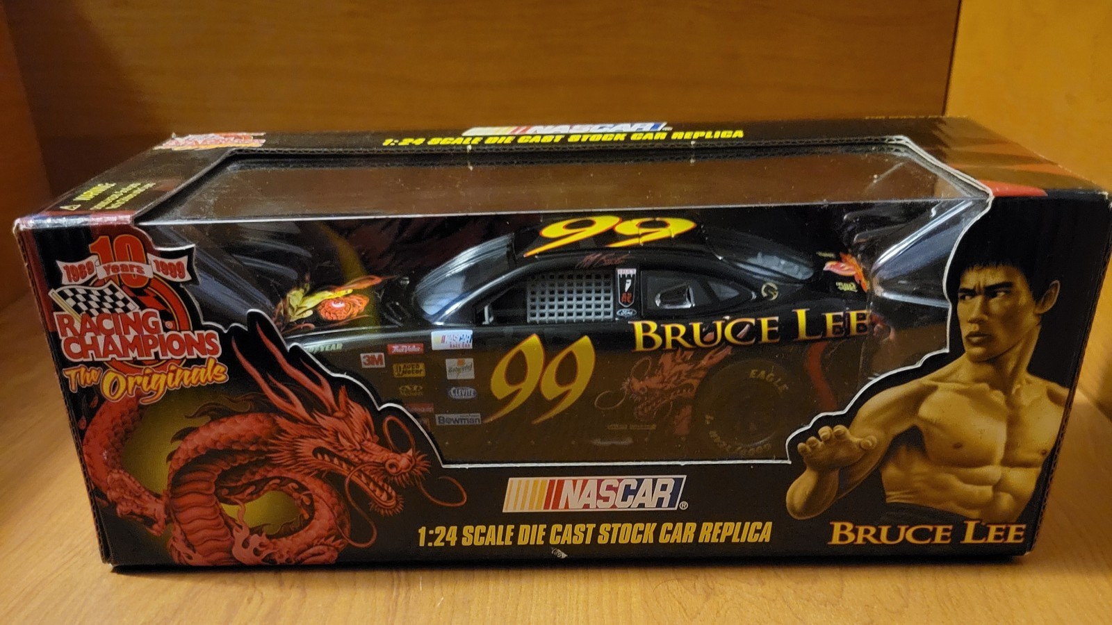 1999 Racing Champions 1:24 Jeff Burton #99 Bruce Lee Ford Taurus