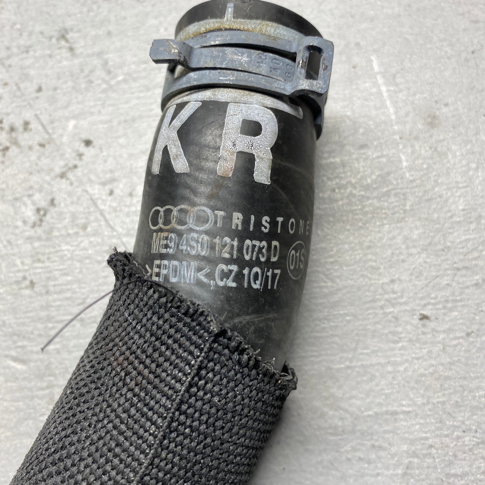 2018 Lamborghini Huracan Right Coolant Hose 4S0121073D