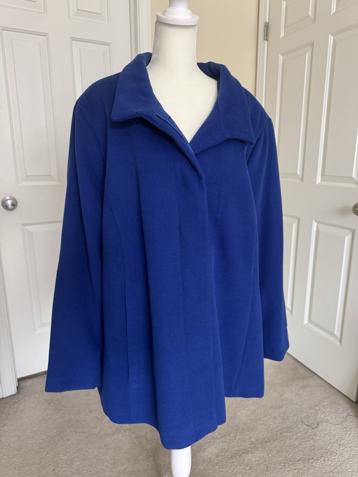 Lands End Petite Womens 26W Royal Blue Lined Coat with Hidden Buttons & Pockets