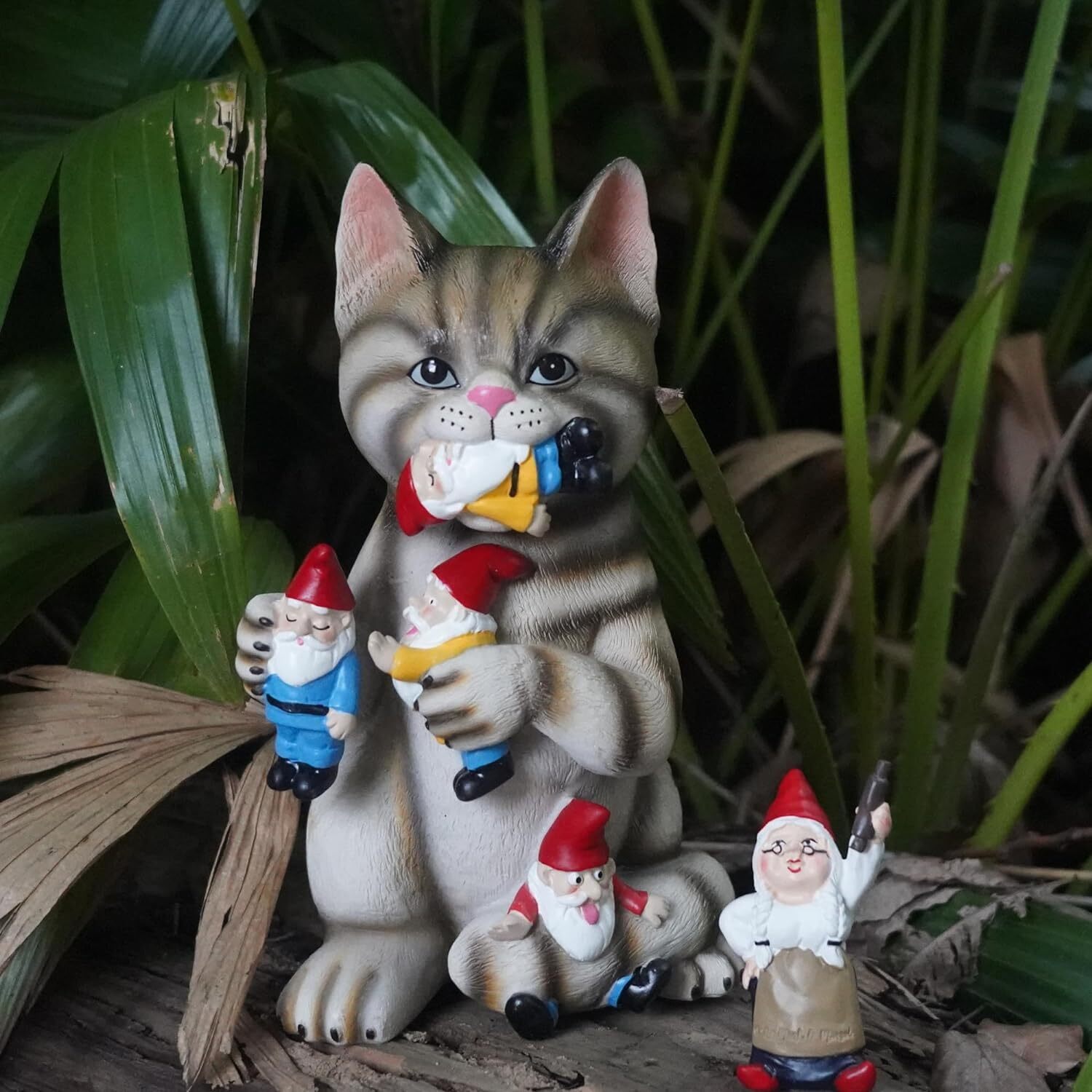 Funny Garden Ornament Cat Eat Dwarf Statue Resin Decor,Home Lawn