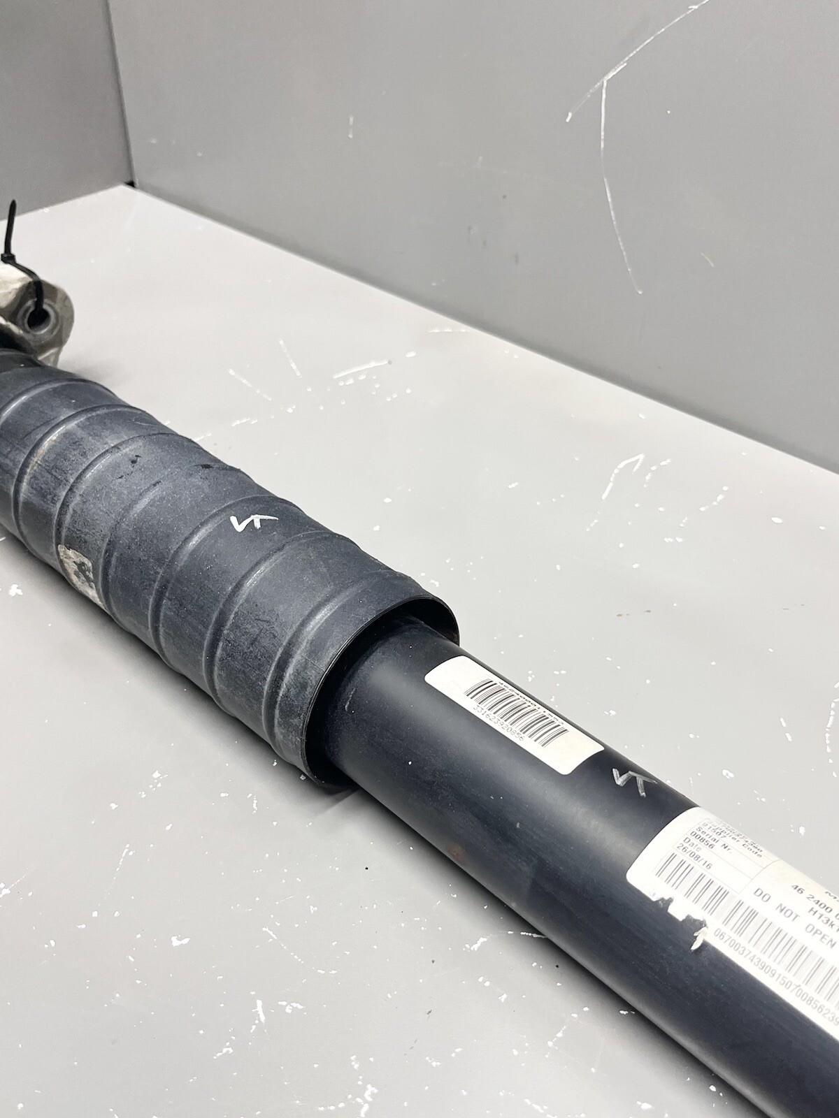 ⭐️2017-2020 MASERATI LEVANTE REAR LEFT DRIVER SIDE AIR SHOCK STRUT ABSORBER OEM