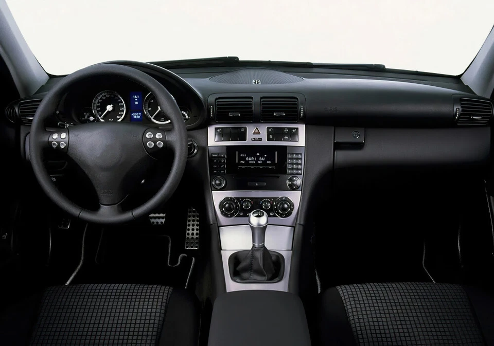 Radio estéreo para coche 2+64G Android 15.0 GPS para Mercedes Benz Clase C W203 2004-2007 Foto 2 de 4