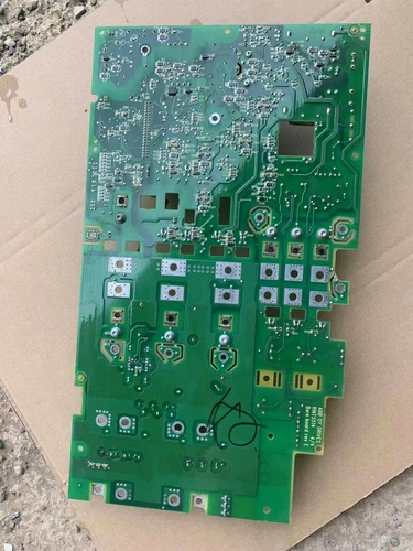 jGebraucht ABB RINT-5514C ACS800 RINT5514C Treiberplatine - Bild 3 von 3