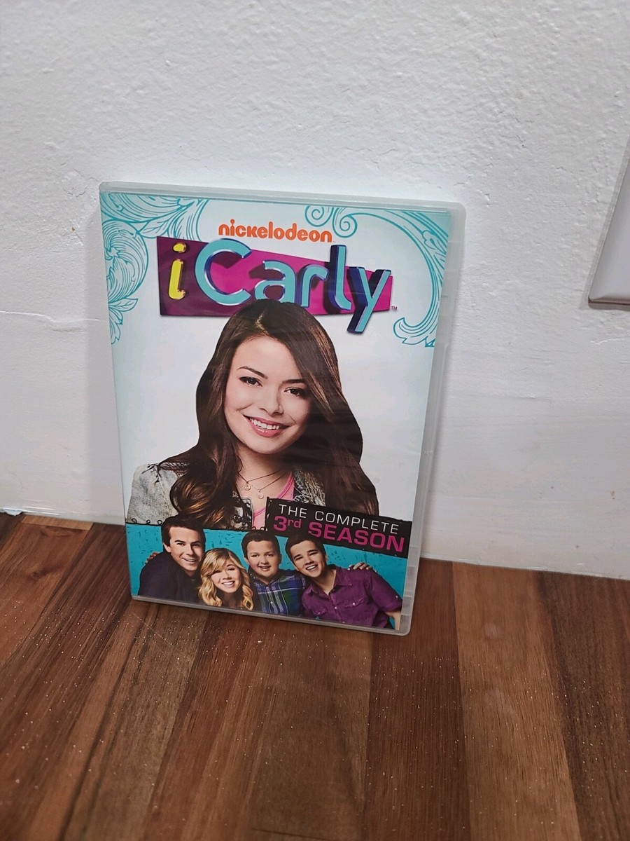 Nickelodeon iCarly The Complete 3rd Season 3 DVD - 2011
