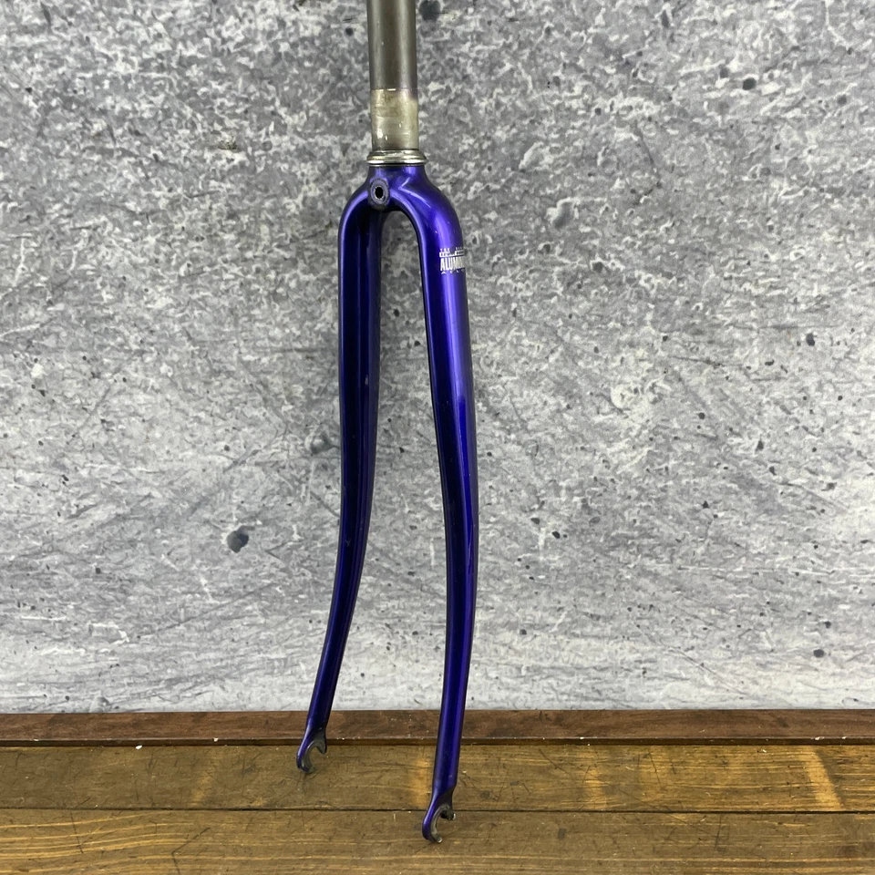 Trek 700c Fork 1 In Threaded 7.75 Steerer Aluminum Bonded Alloy 2200 Purple 59cm - Image 4 of 4