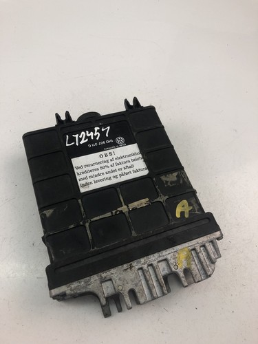 VW GOLF III Variant 1H5 Motorsteuergerät ECU 1H0907311C 1995 25681796