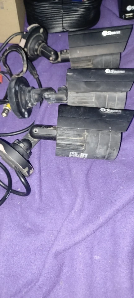 Sistema de seguridad Swann SWDVK-855808 8 canales 4K Ultra HD DVR - negro/blanco Foto 2 de 4