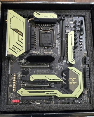 ASRock Z590 OC Formula Motherboard LGA 1200 10th/11th Gen Intel