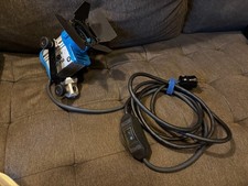 ARRI 150W Tungsten Fresnel 120 VAC with Barn Doors  Working