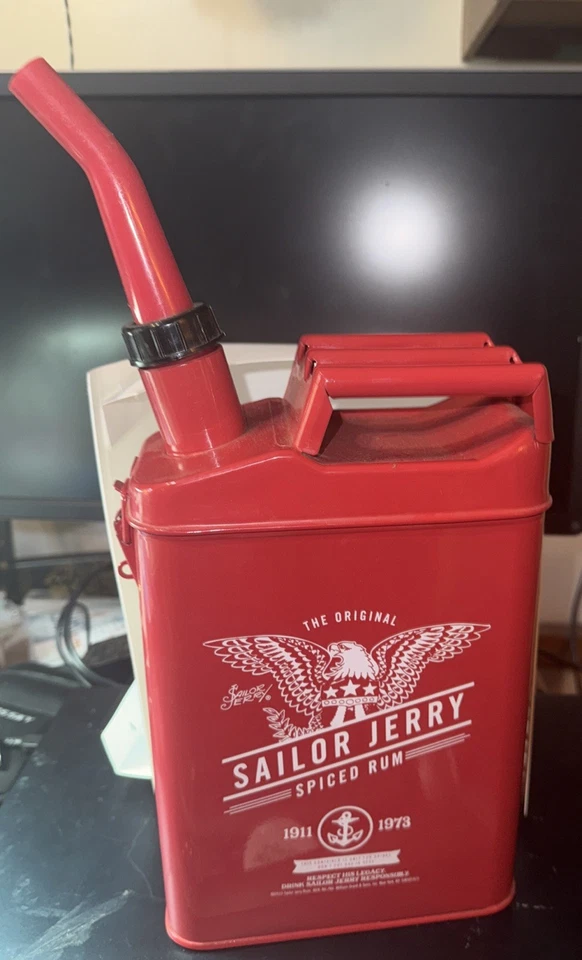 Sailor Jerry 香料朗姆酒杰里罐带喷嘴全新 — 第 4/4 张图片